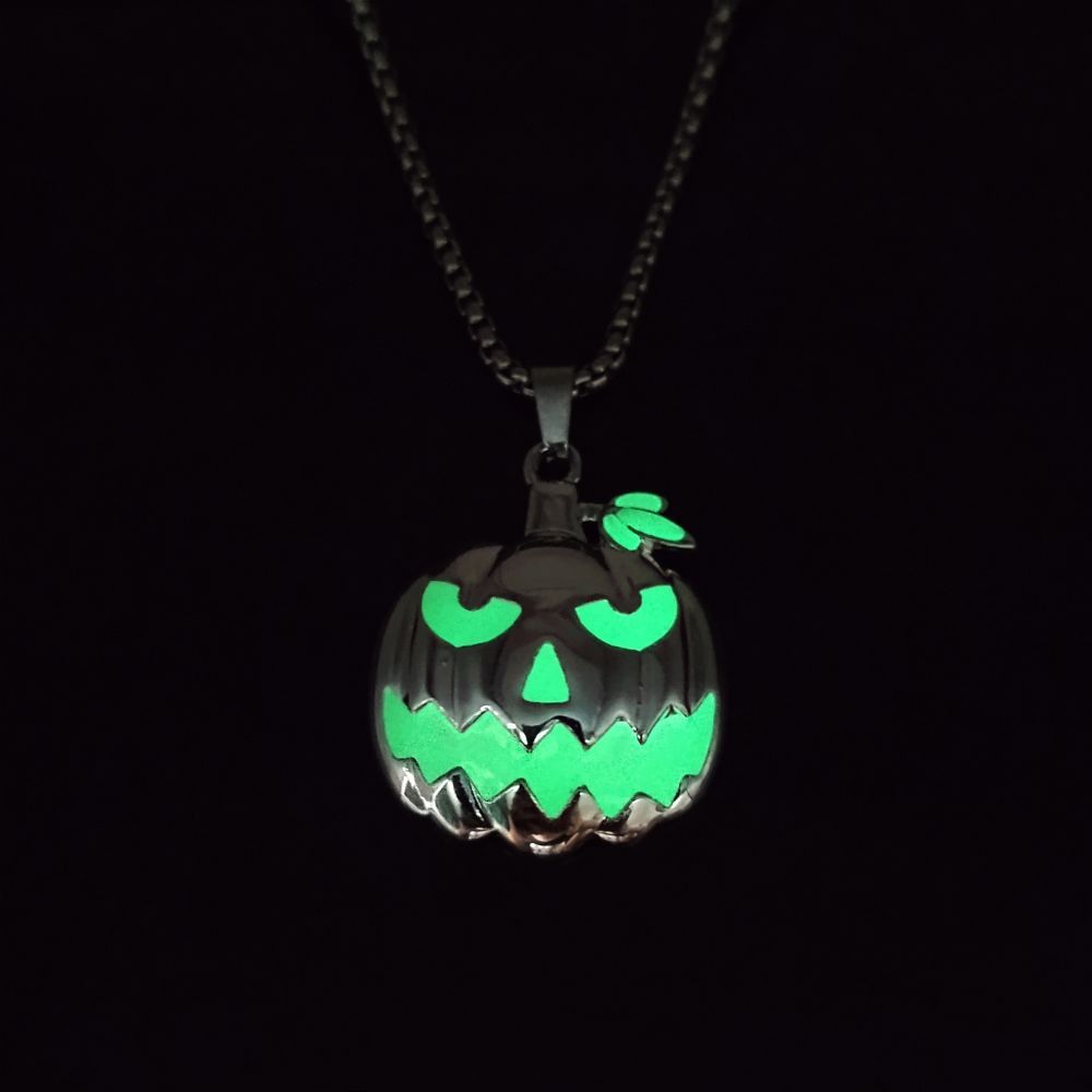Collier Halloween Lumineux - Pendentif Citrouille Phosphorescent